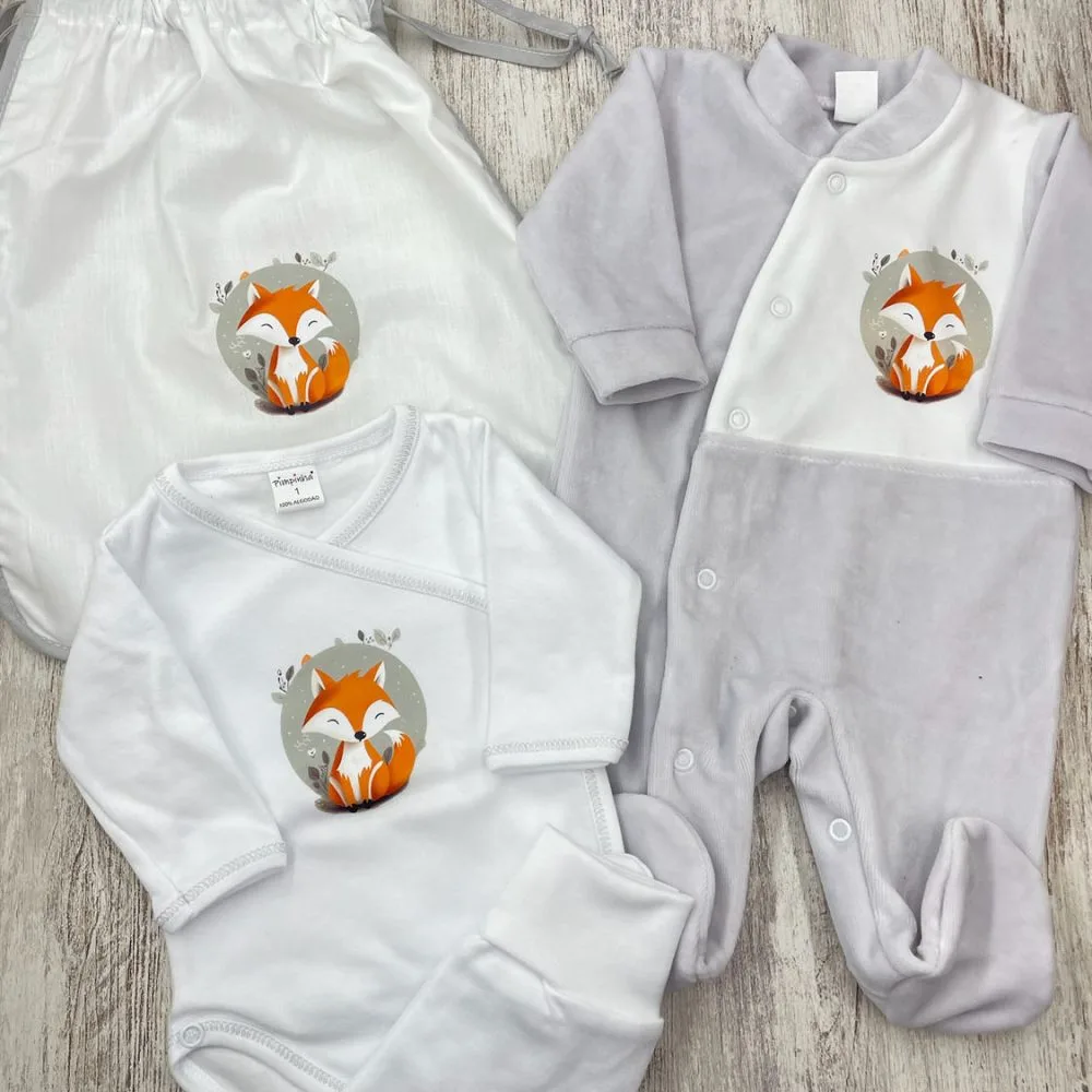 Conjunto de Primeira Roupa Raposa no Bosque